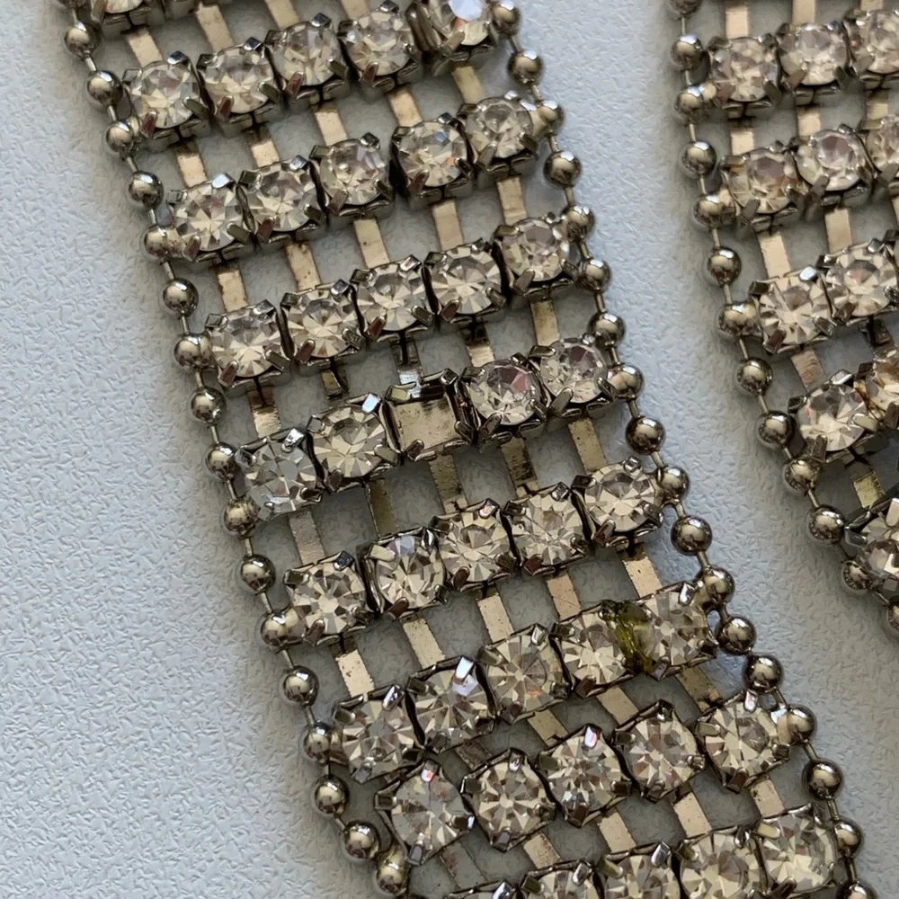 Vintage Silver Rhinestone Belt 40”